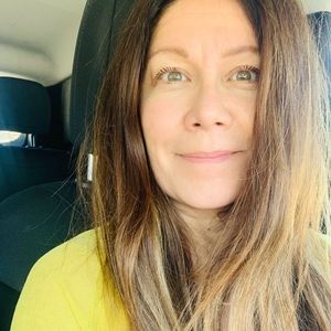 Meet your Posher, Adrianne